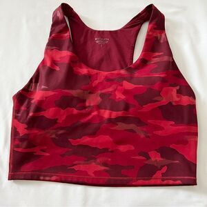 Athleta women’s crop tank bra red camo size S